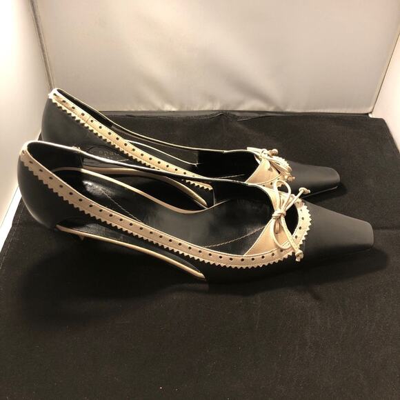 Kate Spade Two Tone Square Toe Oxford Style Heels - Picture 8 of 13